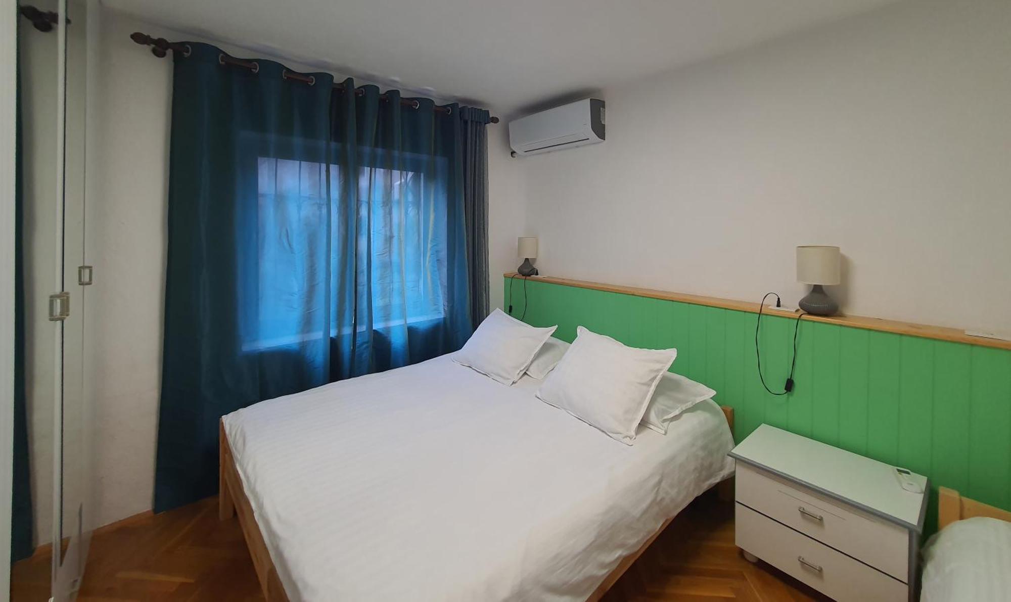 Central Home Away From Home Shkoder Bagian luar foto