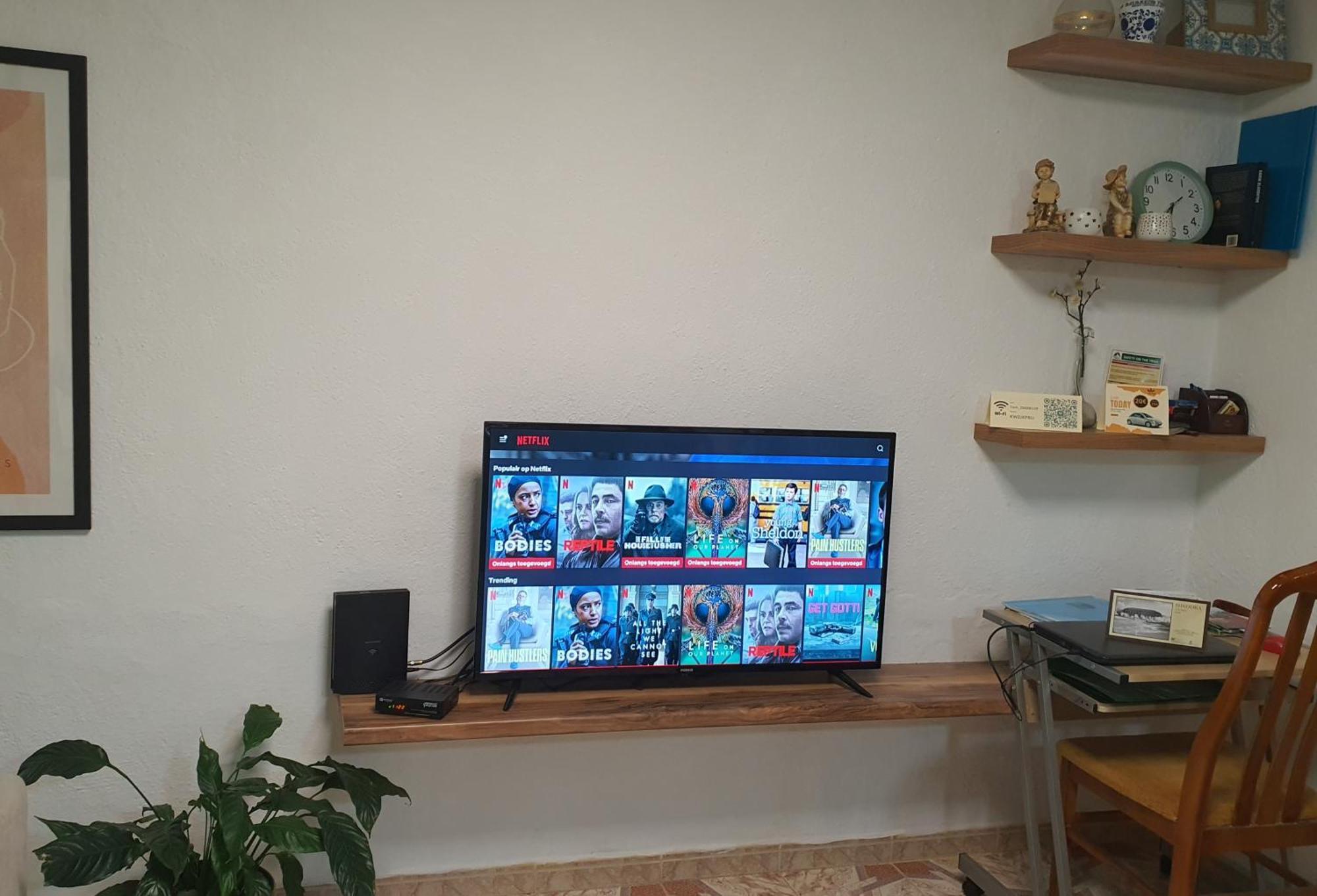 Central Home Away From Home Shkoder Bagian luar foto